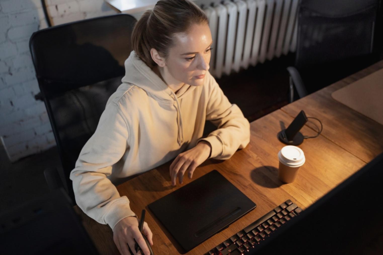 Erfolgreiche Programmabsolventen bei der Zertifikatsübergabe